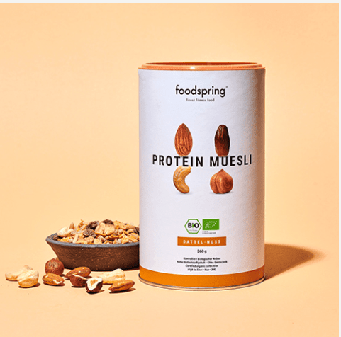 Un muesli protéiné parfait le petit déjeuner et les goûter des sportifs