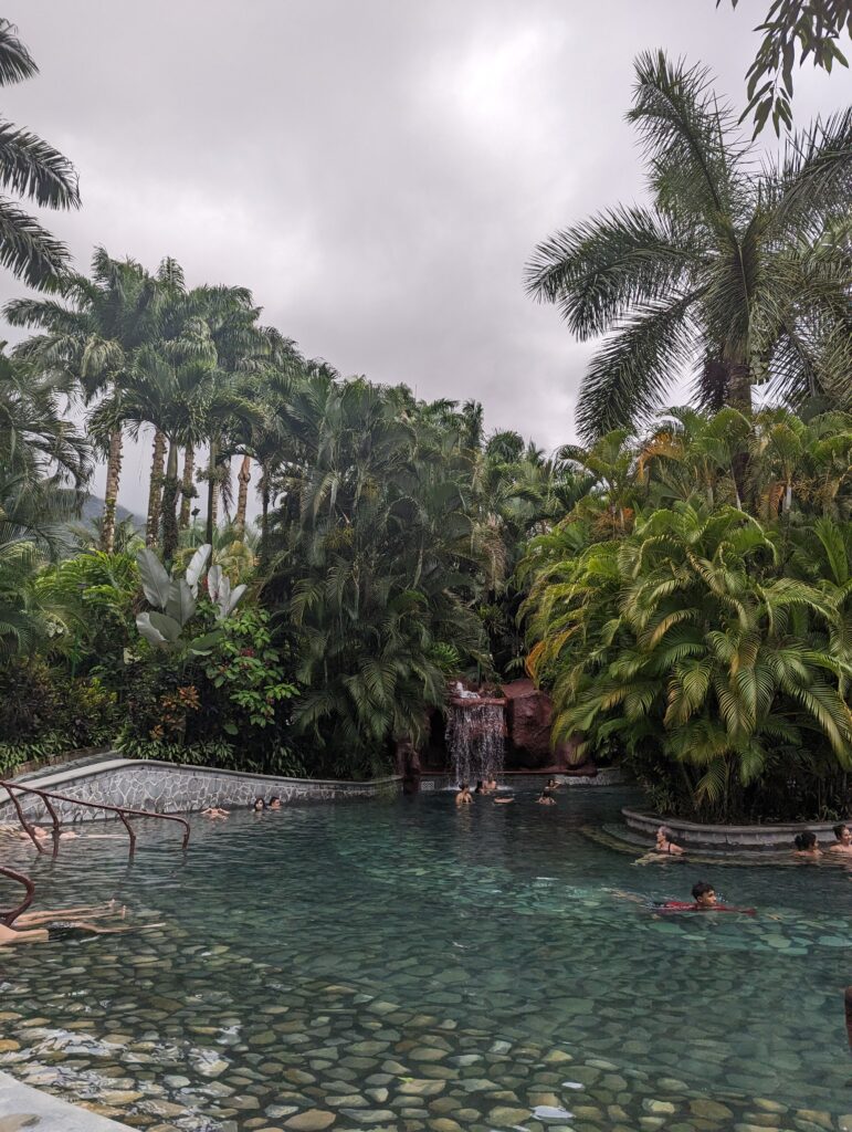 2 semaines au Costa Rica, baldi source eau chaude